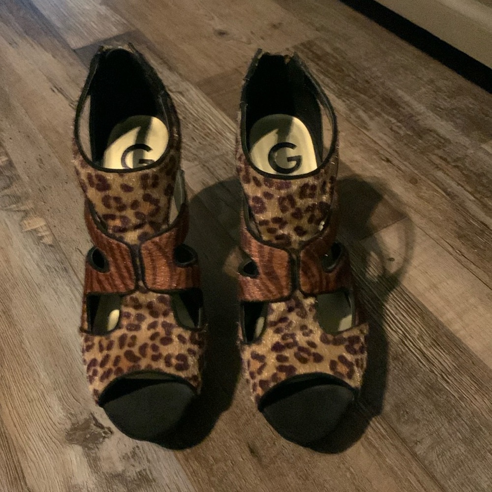 Guess animal print high heels size 8.5